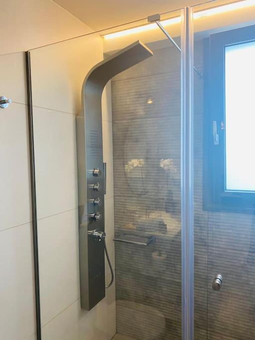 New 2Bd Aprt With Shared Rooftop Pool D3 Athens Exterior photo