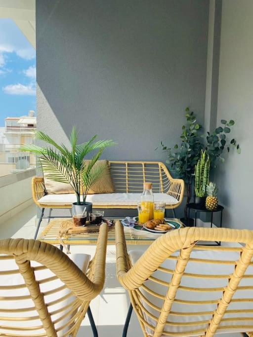 New 2Bd Aprt With Shared Rooftop Pool D3 Athens Exterior photo